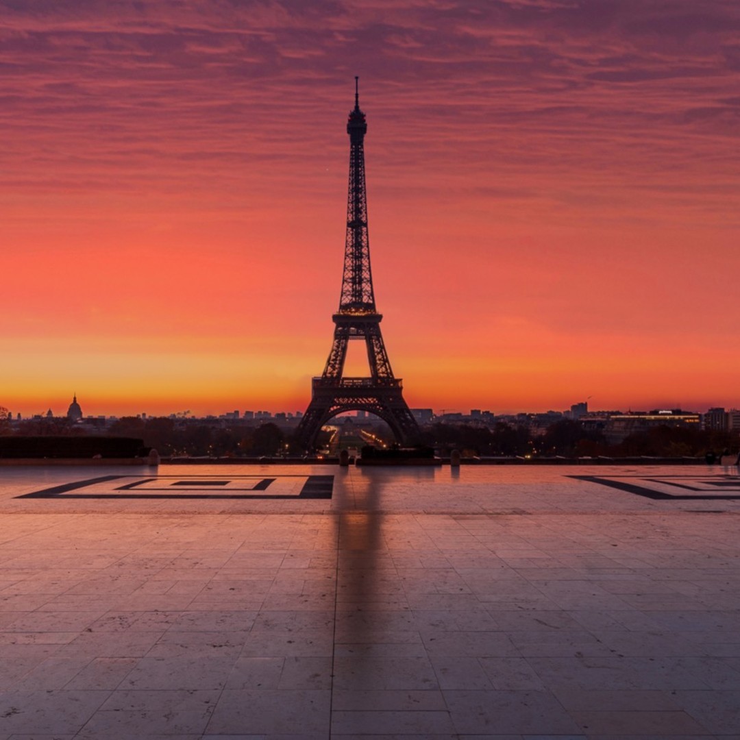 Sunrise at Trocadéro