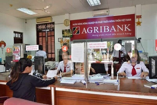 Quy trình gia hạn khoản vay tại Agribank vẫn chưa hoàn toàn tự động hóa