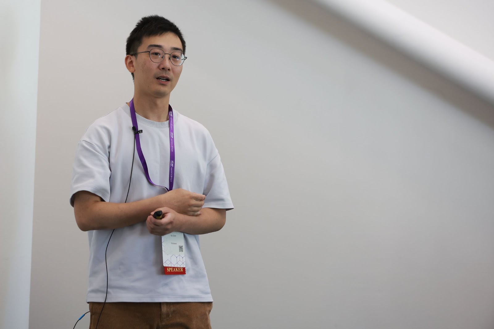 Pinterest Senior Software Engineer Ke Chen delivering his graph service talk at HTAP Summit 2024.