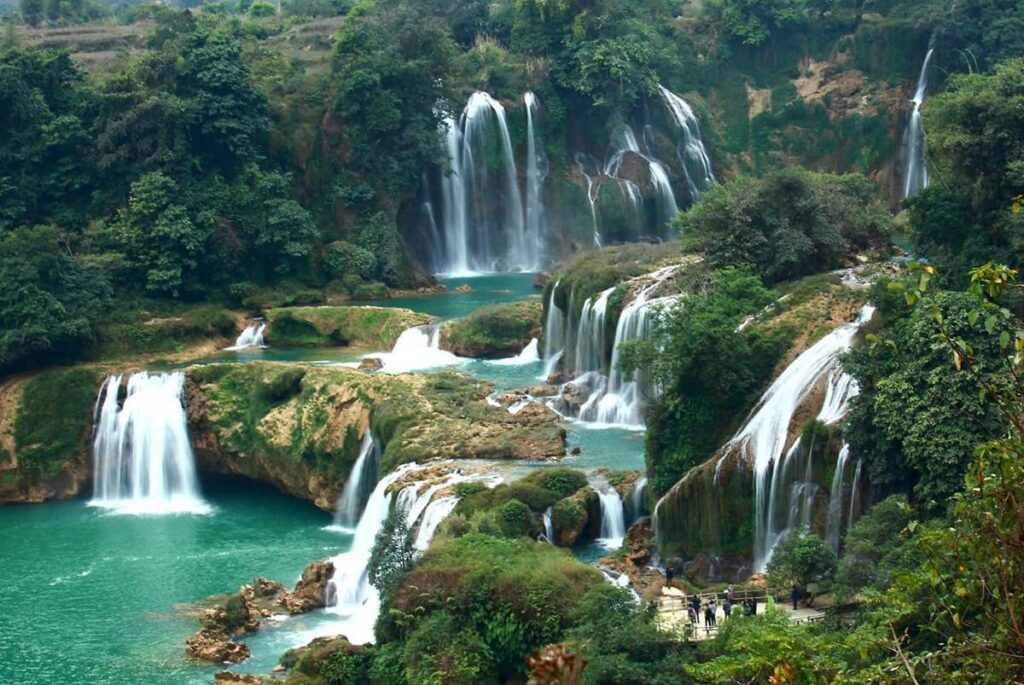 Đất nghỉ dưỡng Bảo Lộc. Thác Damb'ri giữa thiên nhiên đại ngàn
