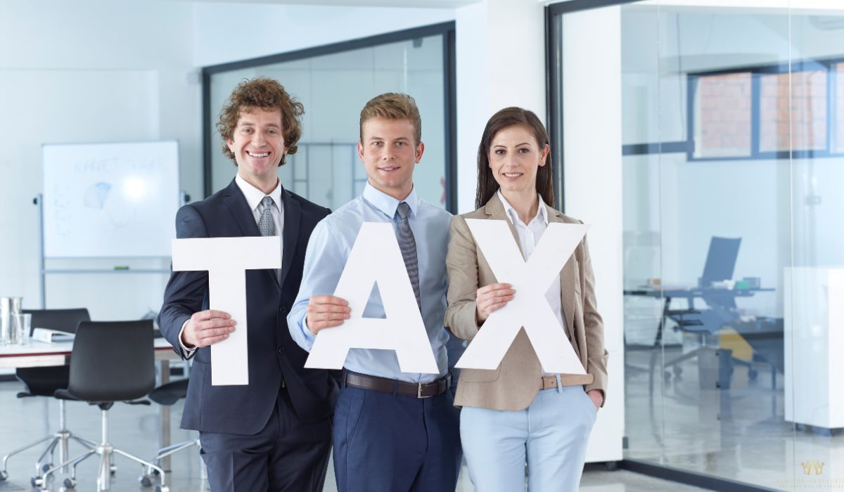 Minimum Investment And Accreditation