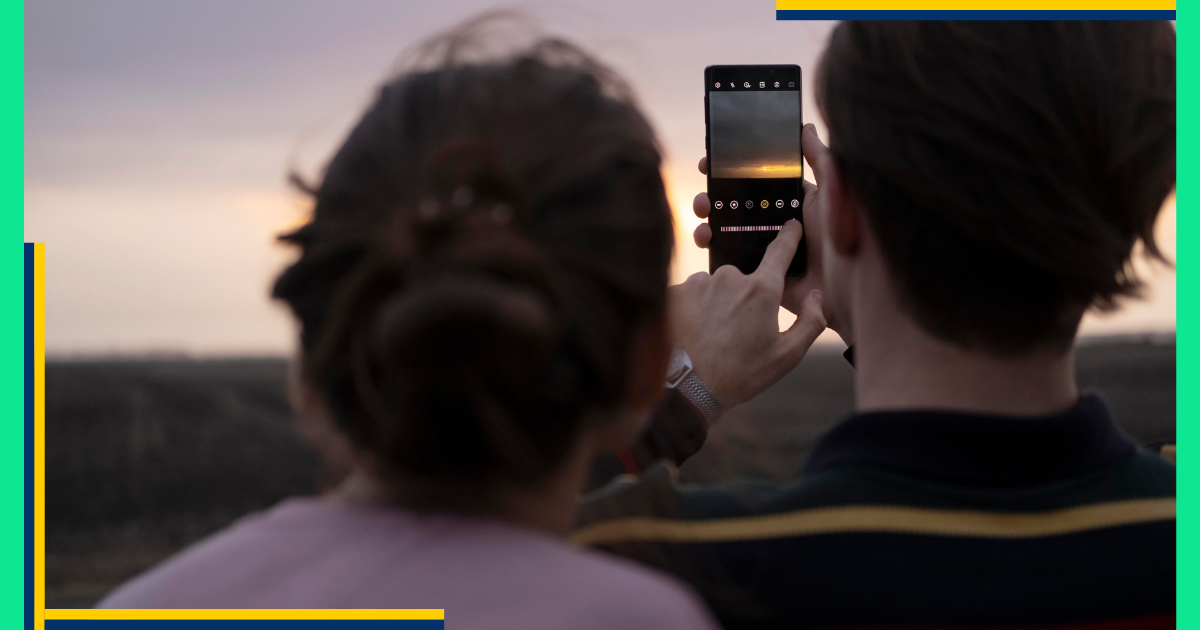 Let's face it, this phone camera is one of the main selling points. This phone's enormous 200MP primary sensor records crazily high levels of information. However, it goes beyond megapixels.