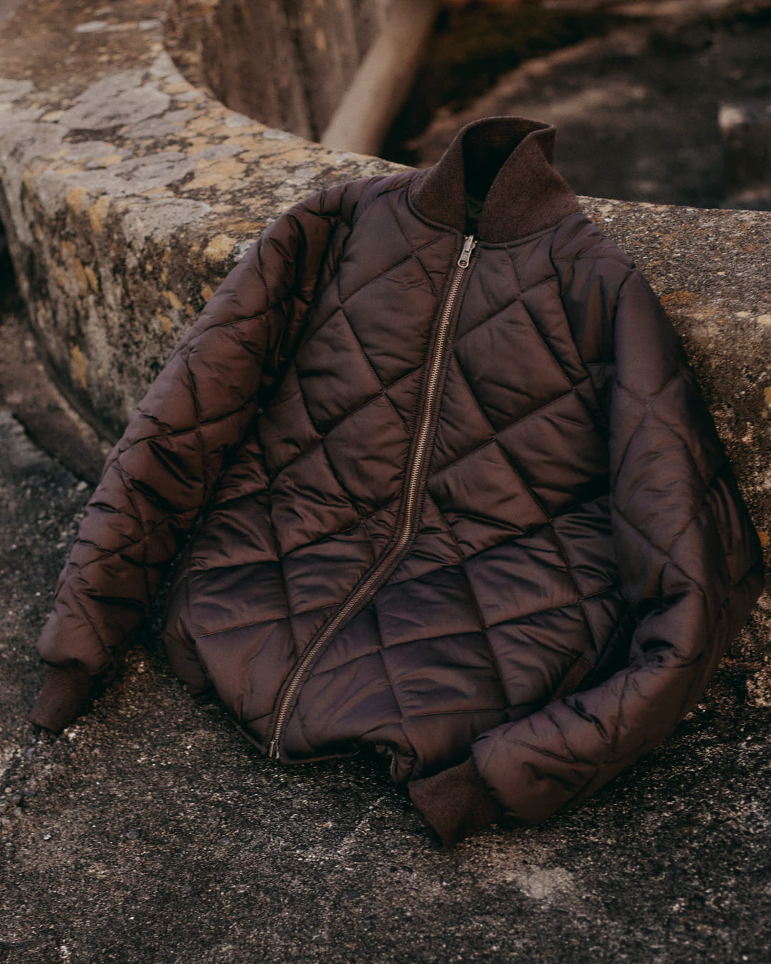 LAVENHAM for BEAMS
REVERSIBLE QUILTED BOMBER