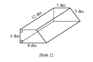 CHƯƠNG 3. HÌNH HỌC TRỰC QUAN CÁC HÌNH KHỐI TRONG THỰC TIỄNBÀI 4: DIỆN TÍCH XUNG QUANH VÀ THỂ TÍCH CỦA HÌNH LĂNG TRỤ ĐỨNG TAM GIÁC, HÌNH LĂNG TRỤ ĐỨNG TỨ GIÁC1. DIỆN TÍCH XUNG QUANH CỦA HÌNH LĂNG TRỤ ĐỨNG Bài 1: Hãy quan sát lăng trụ đứng tam giác (Hình 1) và thực hiện các yêu cầu sau:a) Tính tổng diện tích ba mặt bên của hình lăng trụ đứng.b) Gọi Cđáy là chu vi đáy và h là chiều cao của hình lăng trụ, tính Cđáy .h.c)  So sánh kết quả của câu a và câu b. Đáp án chuẩn: a) 31,5 (cm2)b) 31,5 (cm3)c) Giống nhauThực hành 1: Tính diện tích xung quanh của lăng trụ đứng có đáy là hình thang được cho trong hình 2. Đáp án chuẩn: 120 (cm2)2. THỂ TÍCH CỦA HÌNH LĂNG TRỤ ĐỨNGBài 2: Cho hình hộp chữ nhật với kích thước như Hình 3a. Hình hộp này được cắt đi một nửa để có hình lăng trụ đứng như ở Hình 3b.a) Tính thể tích của hình hộp chữ nhật.b) Dự đoán thể tích của hình lăng trụ đứng tam giác dựa vào thể tích hình hộp chữ nhật ở câu a.c) Gọi Sđáy là diện tích mặt đáy và h là chiều cao của hình lăng trụ tam giác. Hãy tính Sđáy . hd) So sánh Sđáy . h và kết quả dự đoán ở câu b. Đáp án chuẩn: a) 72 (cm3)b) Bằng một nửa thể tích hình hộp chữ nhật ở câu a.c) 36 (cm3)d) Như nhau.Thực hành 2: Tính diện tích xung quanh của một cột bê tông hình lăng trụ đứng có chiều cao 2 m và đáy là tam giác đều có cạnh 0,5 m (Hình 4). Đáp án chuẩn: 3 (m2)Thực hành 3: Tính thể tích hình lăng trụ đứng tứ giác có đáy là hình thang với kích thước cho trong Hình 5Đáp án chuẩn:312 (cm3)3. DIỆN TÍCH XUNG QUANH VÀ THỂ TÍCH CỦA MỘT SỐ HÌNH KHỐI TRONG THỰC TIỄNThực hành 4: Để làm cầu bắc qua một con kênh, người ta đúc một khối bê tông hình lăng trụ đứng tam giác có kích thước như Hình 8. Hãy tính thể tích khối bê tông.Đáp án chuẩn:1848 (m3)Vận dụng: Bạn Nam đã làm một chiếc hộp hình lăng trụ đứng với kích thước như Hình 9. Bạn ấy định sơn các mặt của chiếc hộp, trừ mặt bên dưới. Hãy tính diện tích cần sơn.Đáp án chuẩn:184 (cm2)BÀI TẬP