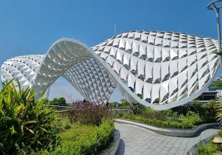 https://lh5.googleusercontent.com/p/AF1QipNz-1fOzWL2nLghthbShuo66n8-6uE7cdOMNPoE=w540-h312-n-k-no