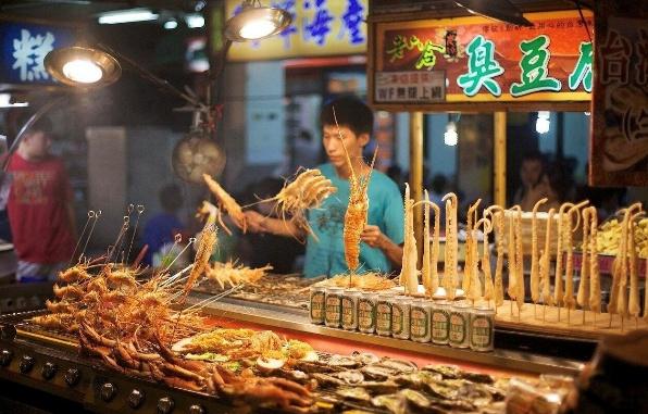 KHÁM PHÁ CHỢ ĐÊM LỤC HỢP - ĐÀI LOAN | Hanoitourist - Thương hiệu du lịch uy  tín từ 1963