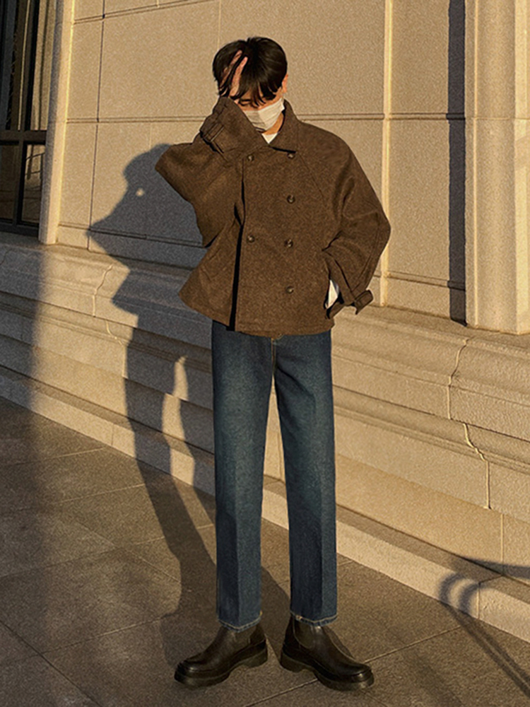 korean mens fashion: Vintage Simplicity: A Korean Man’s Timeless Autumn Look