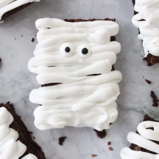 Mummy Halloween Brownies