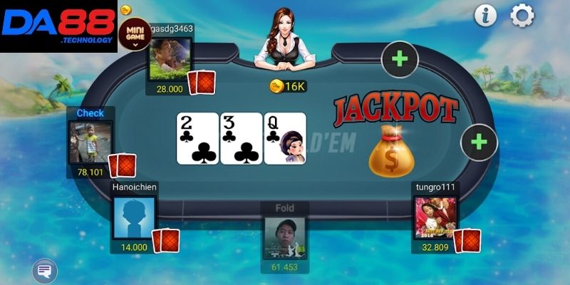 Hạn chế dùng tính năng tự quay trong game bài nổ hũ