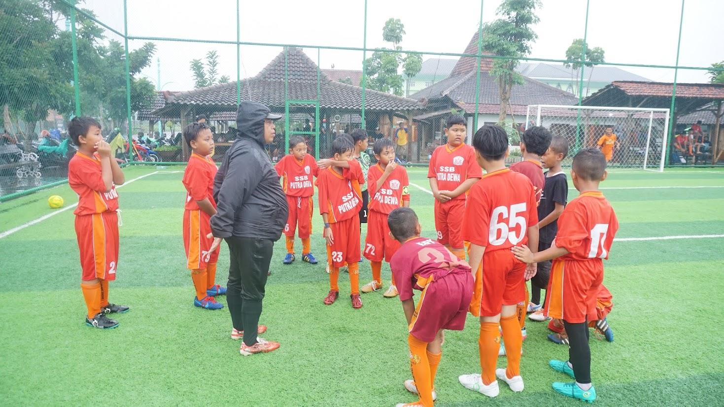 Pelatihan Sepak Bola Anak Malang