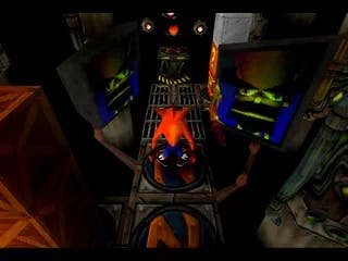 Tangkapan layar Crash Bandicoot yang menunjukkan Crsah dalam level futuristik