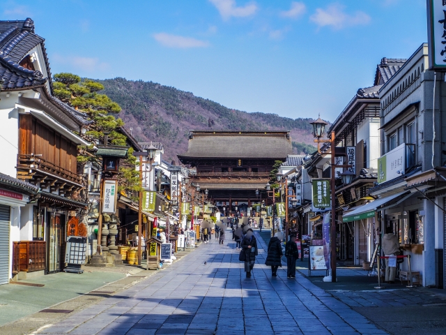 長野市・善行寺仲見世通り