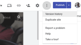 Trouvez les versions précédentes des pages et récupérez les pages supprimées dans les nouveaux sites Google