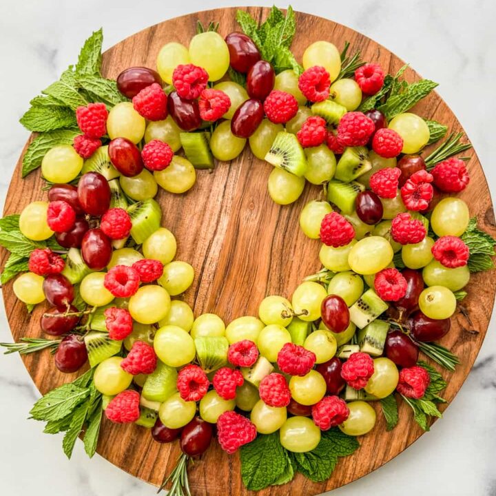 Christmas Fruit Wreath