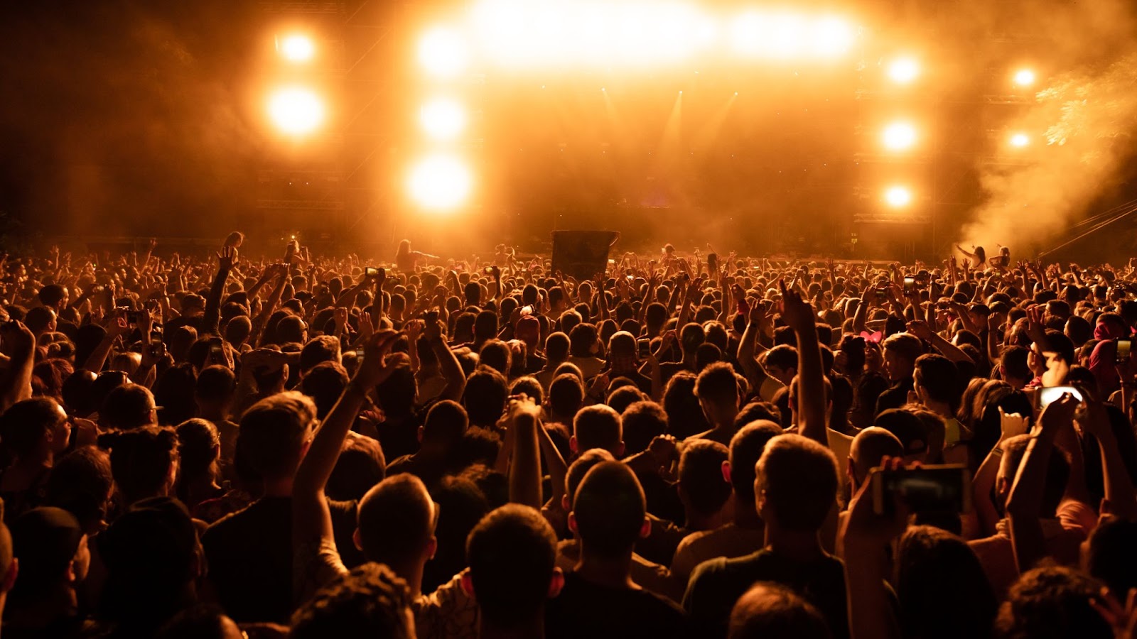 boston-calling-2025-limo-service
