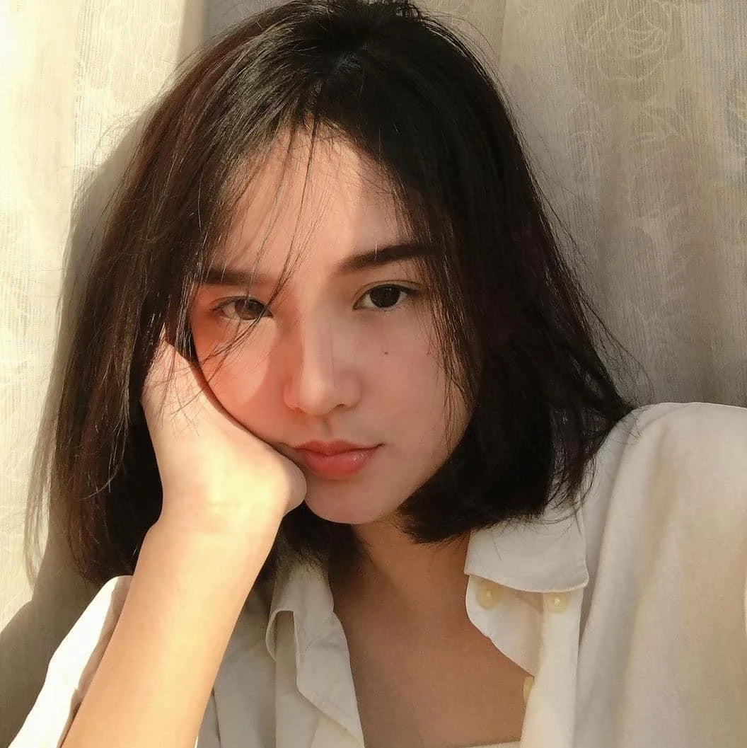 Gadis Hot yang Membuatmu Kehilangan Akal Sehat, gadis hot, kehilangan akal, cewek seksi