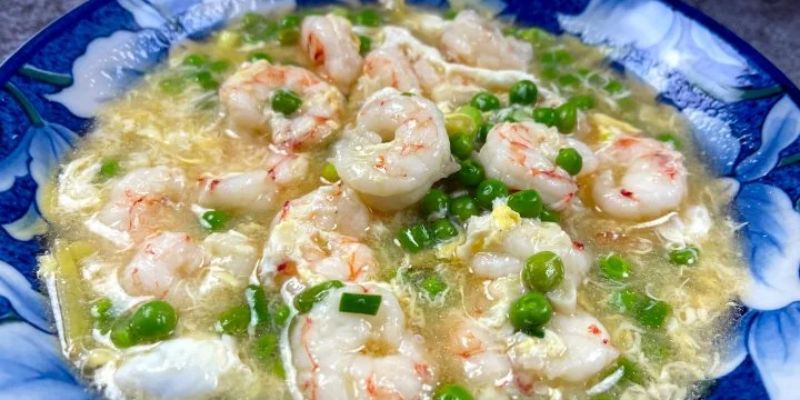 How to Make Shrimp with Lobster Sauce at Home
