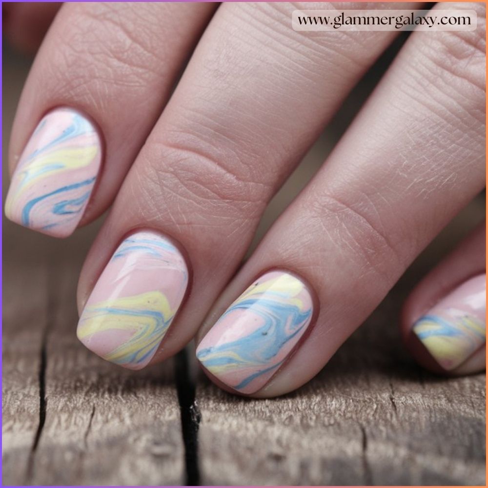 Hot summer nails having Marble swirls in pastel colors