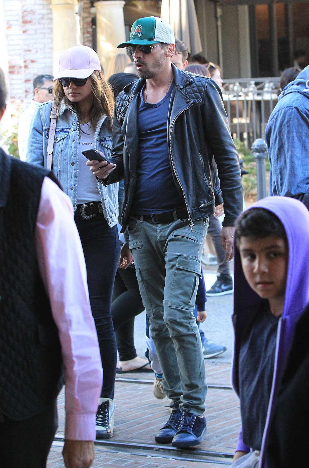 Andrew Shue spotted in Los Angeles, California, on March 31, 2017 | Source: Getty Images