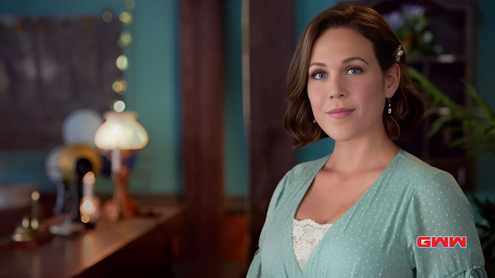 Erin Krakow dressed elegantly, reflecting Hope Valley’s charm and spirit.