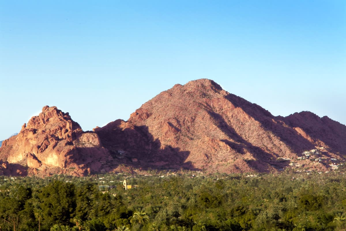 A full view for winter hiking place Camelback Mountain in Phoenix.