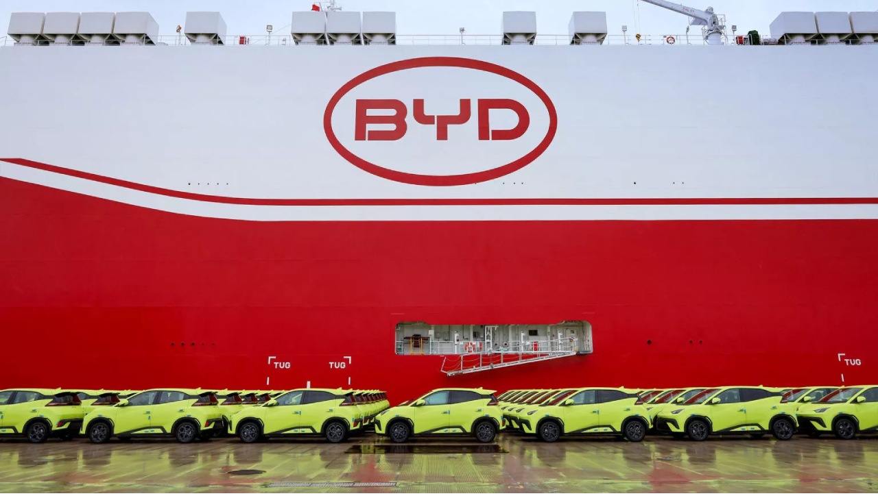 Chinese auto exports surge while imports sharply decline due to US trade war, reflecting major shifts in the global automotive market dynamics.