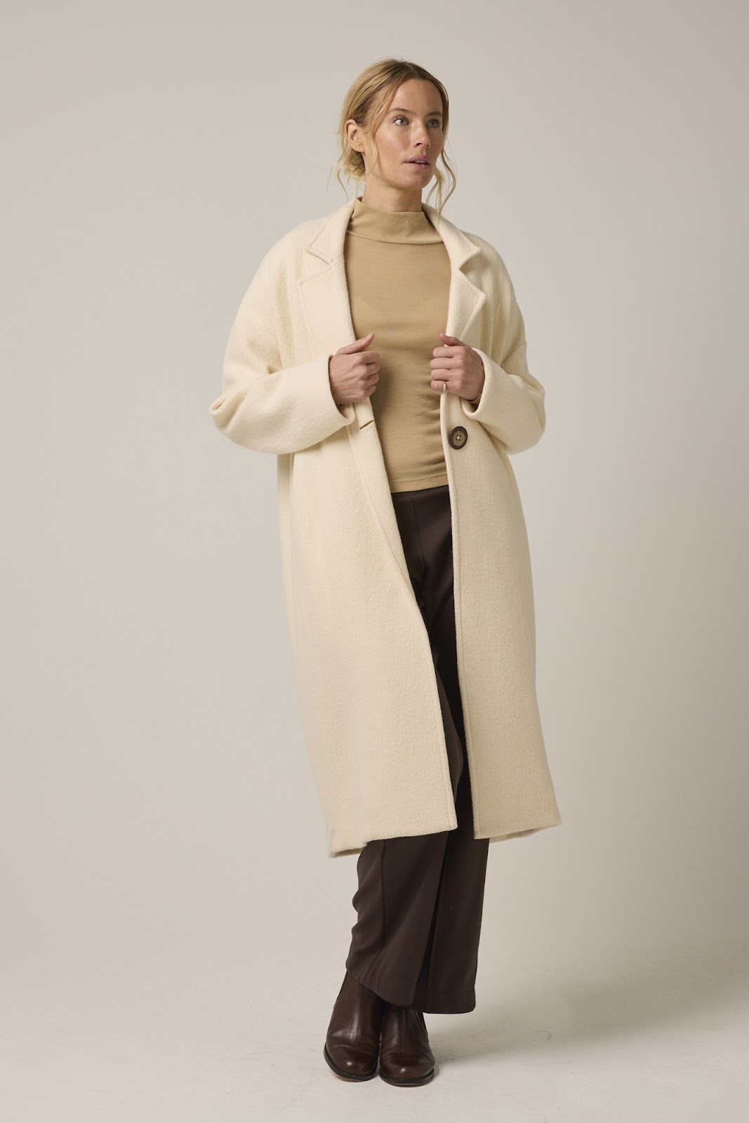 Loanna coat in vanilla, mandalay long sleeve in camel, and hunter wool ponte pin-tuck pant