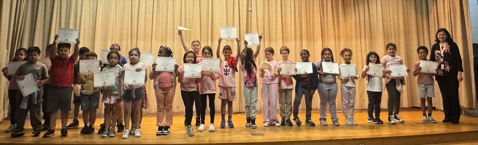 Hart students with their Strive for Five certificates