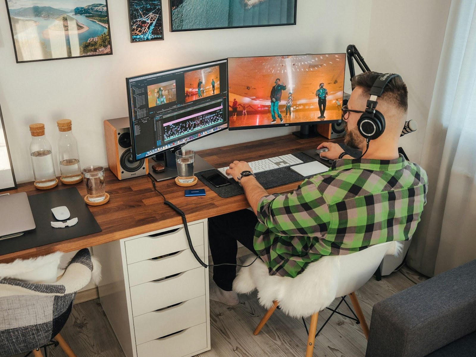 10 Must Have Gear for the Ultimate Streaming Setup