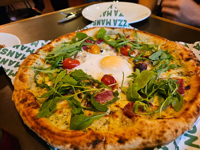 10+ Pilihan Restoran Pizza di Kuala Lumpur untuk Peminat Pizza!