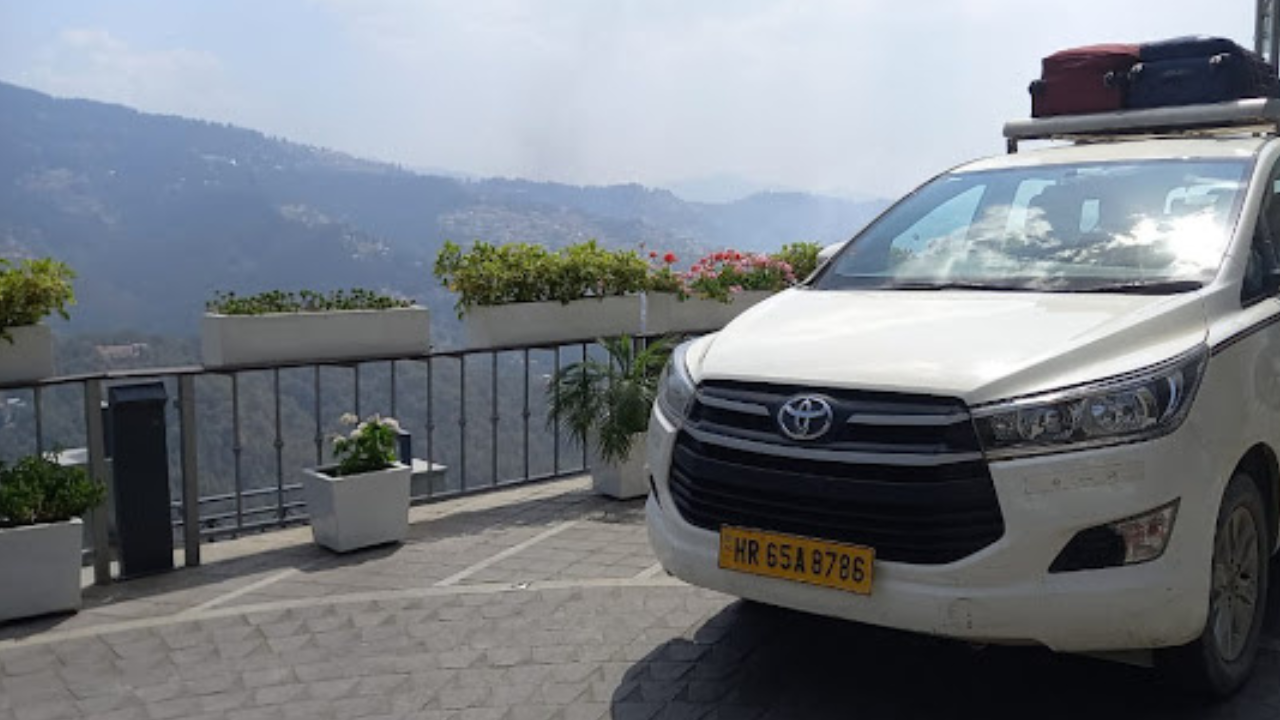 hire car in Delhi