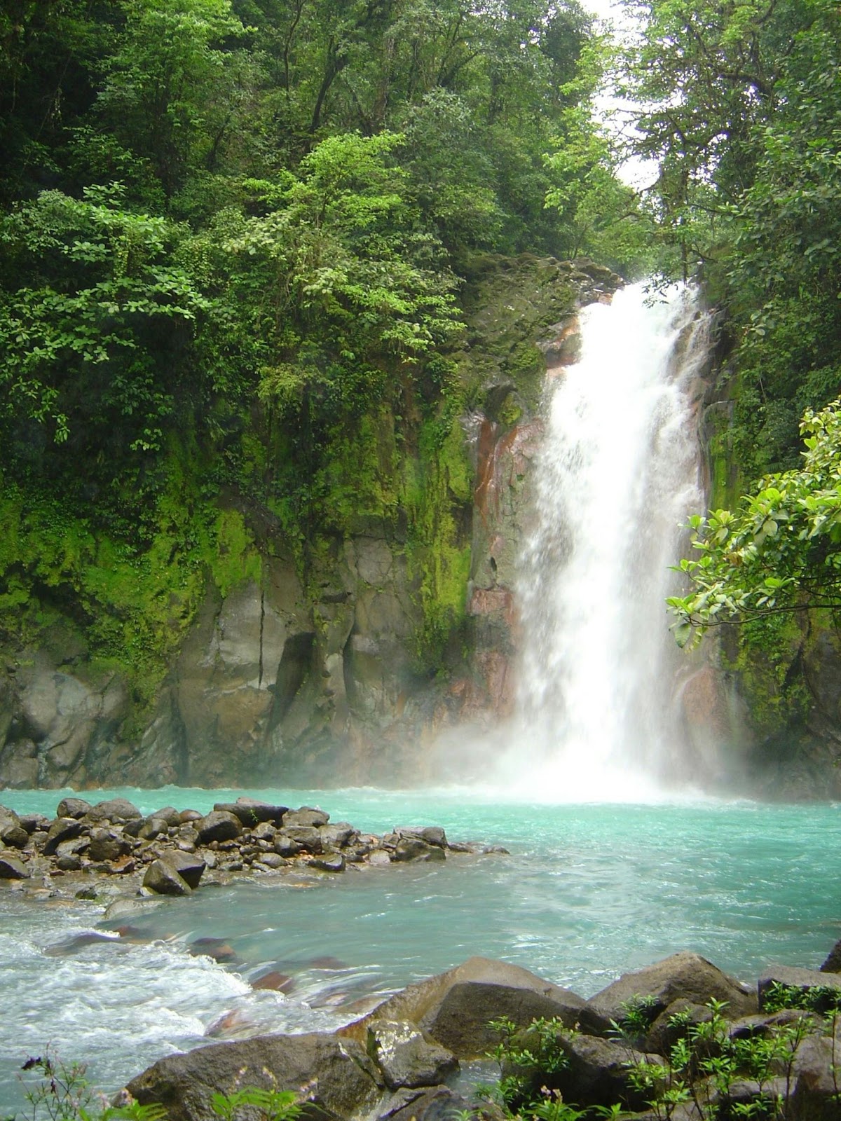 picturesque Costa Rica waterfalls