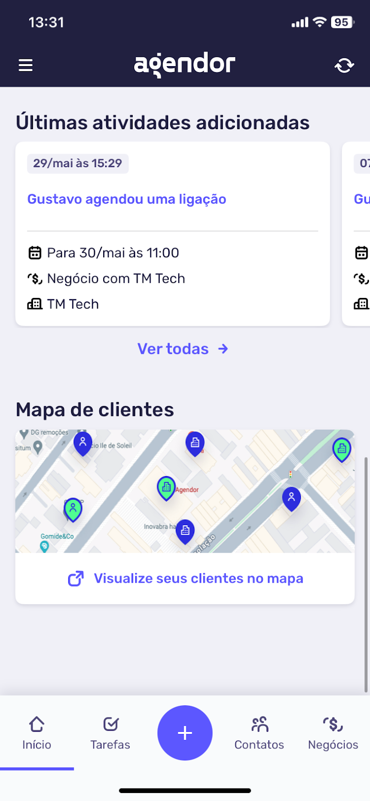 Tela do aplicativo do Agendor exibindo as últimas atividades agendadas, incluindo uma ligação marcada por um vendedor, e o mapa de clientes com localização geográfica. Exemplo de CRM com agenda integrada, ideal para organização de tarefas e compromissos na rotina de vendas.