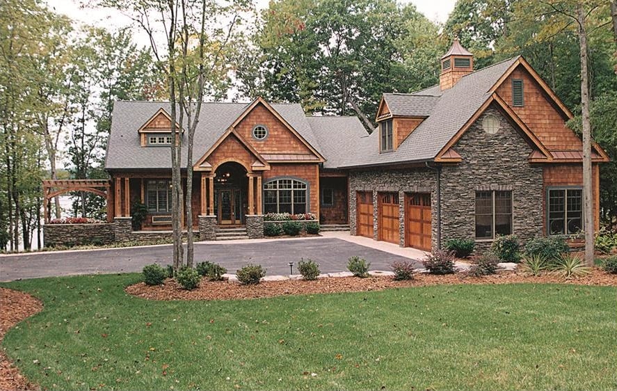 3-Bedroom Craftsman Style Two-Story Home with Loft and Bonus Room