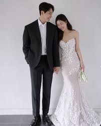 A picture of Park Ha-na  wedding photo