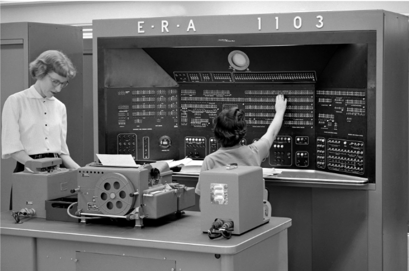 A group of people working in a room

AI-generated content may be incorrect.