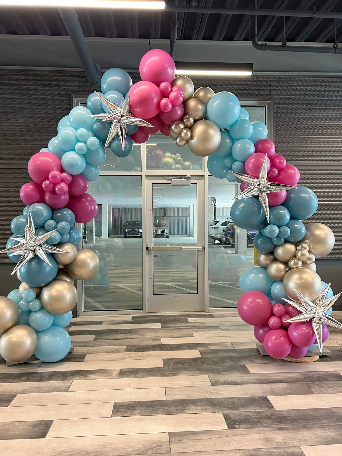 Balloon Arch in Pittsburgh