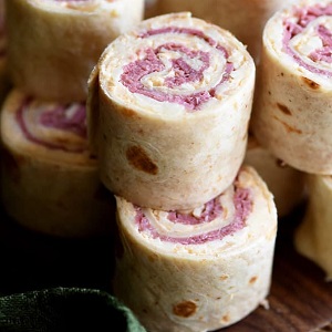 Reuben Pinwheels blog 2