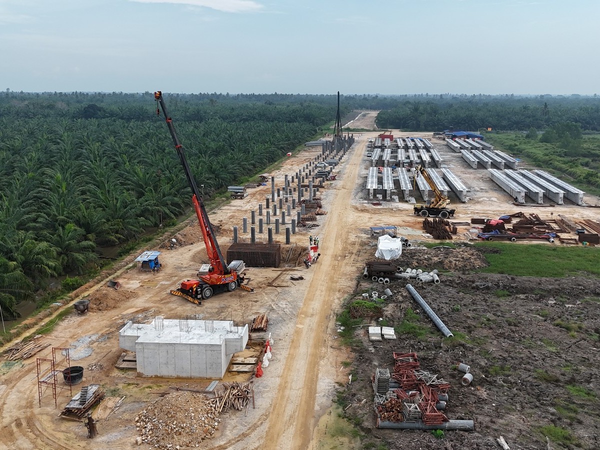 Jambatan Sungai Air Tawar