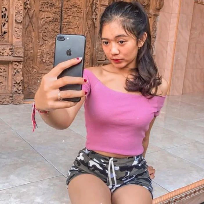 Wanita Seksi Mengundang Gairah, wanita seksi, gairah, menggoda