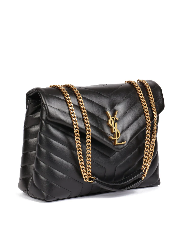 3. YSL รุ่น Loulou Medium Chain Bag