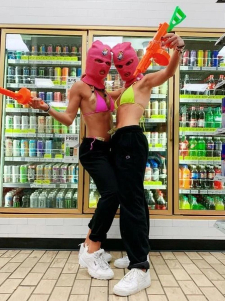 63 HOTTEST Halloween Costumes for Teenage Girls That'll Definitely Make a statement