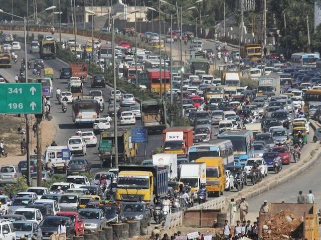 According to Joint Commissioner of Police for Bengaluru City Traffic, M N Anucheth, BATCS stands out from the previous traffic management systems used in the city due to its unique capabilities and use of Al technology. (Photo: PTI file)