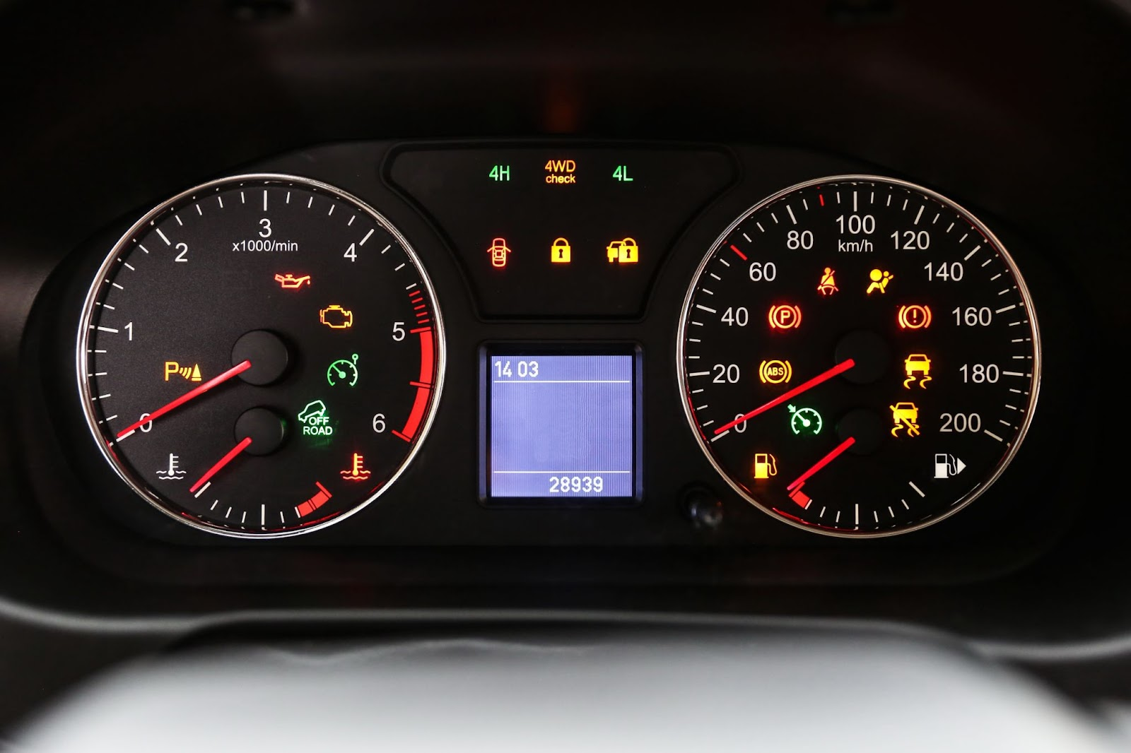 Apa Penyebab Speedometer Nissan X Trail Rusak dan Cara Memperbaikinya?