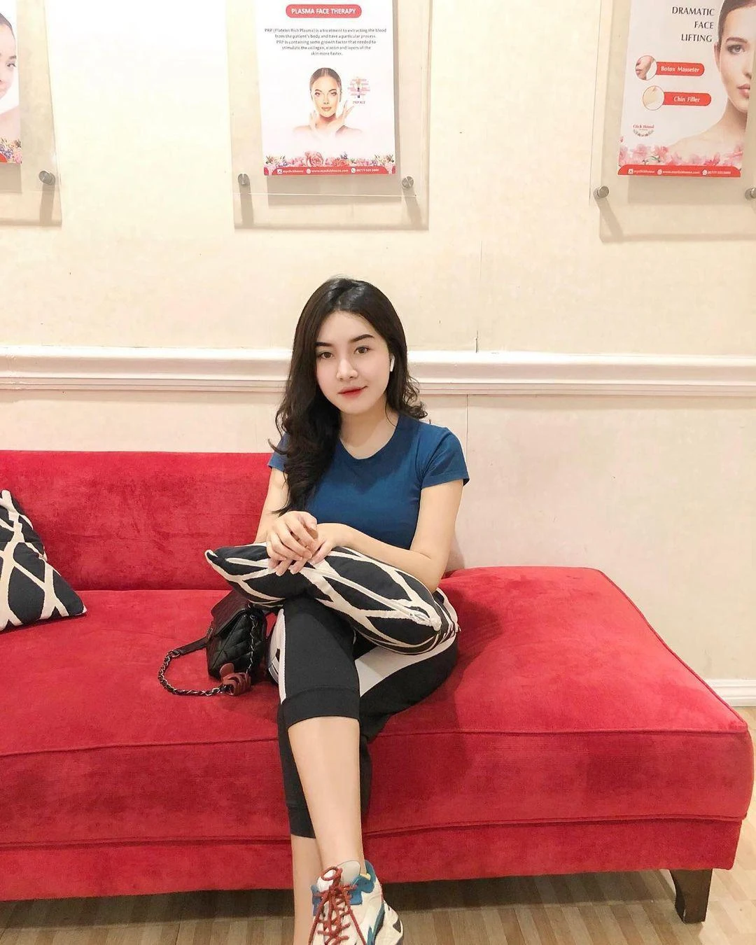Cewek Cantik yang Membuatmu Menginginkan Lebih, cewek cantik, inginkan lebih, gadis menggoda