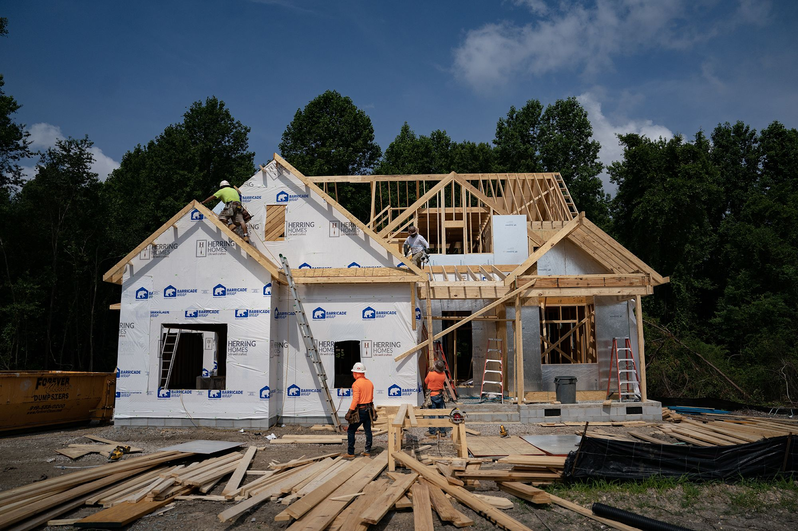 Blueprint for Success: Key Considerations for Your New Home Construction