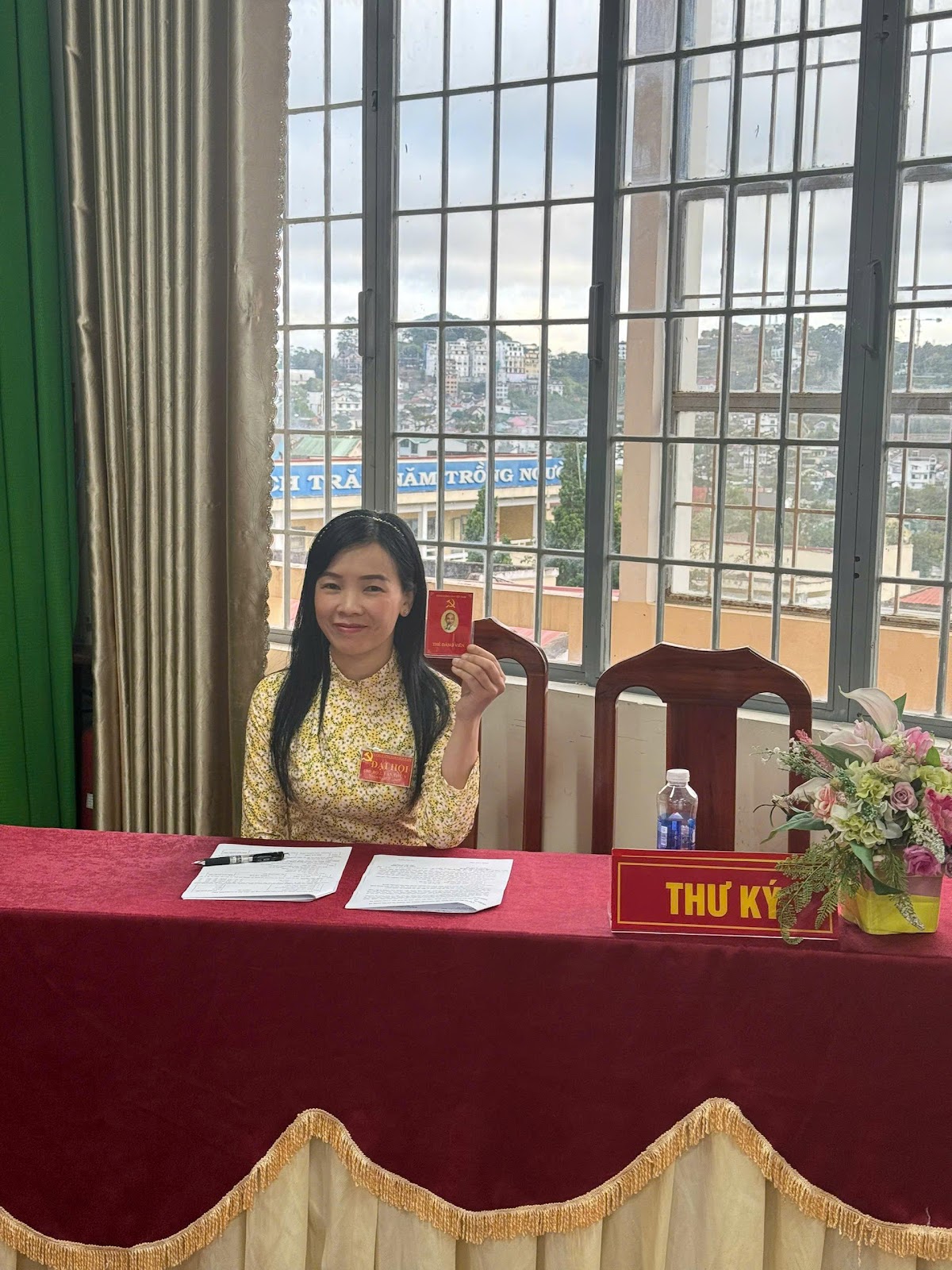 D:\Hạnh Lê\ĐẢNG\Đại hội Chi bộ 2\z6218770904816_308ef7c34e2fd4cd63aa30d91582259e.jpg