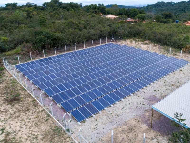 benefícios da energia solar independência energética