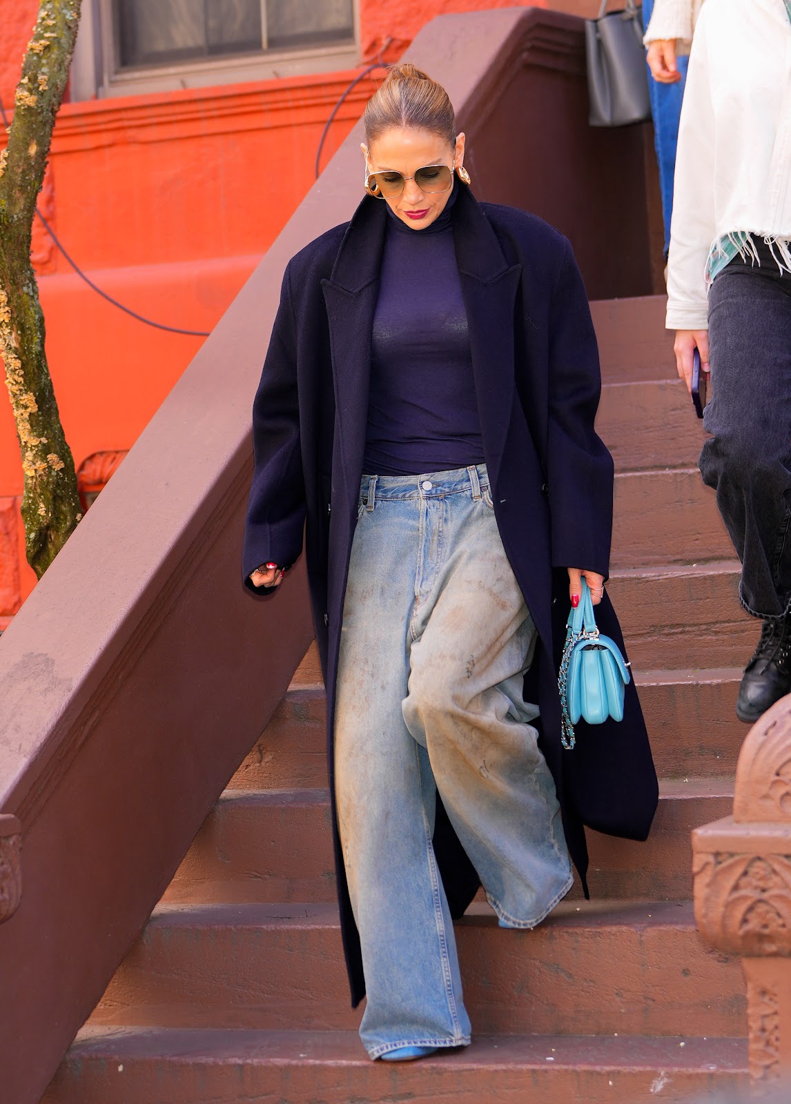 Jennifer Lopez is seen on April 7, 2024 in New York City | Source: Getty Images