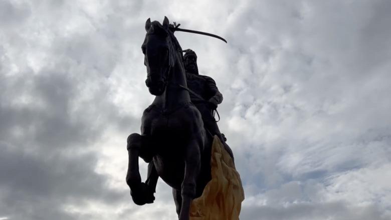 Monumenti i Gjergj Kastriotit vendoset edhe në Tuz të Malit të Zi